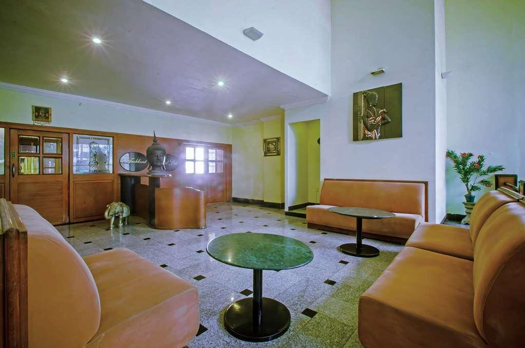 Quality Inn Regency, Nashik Εσωτερικό φωτογραφία