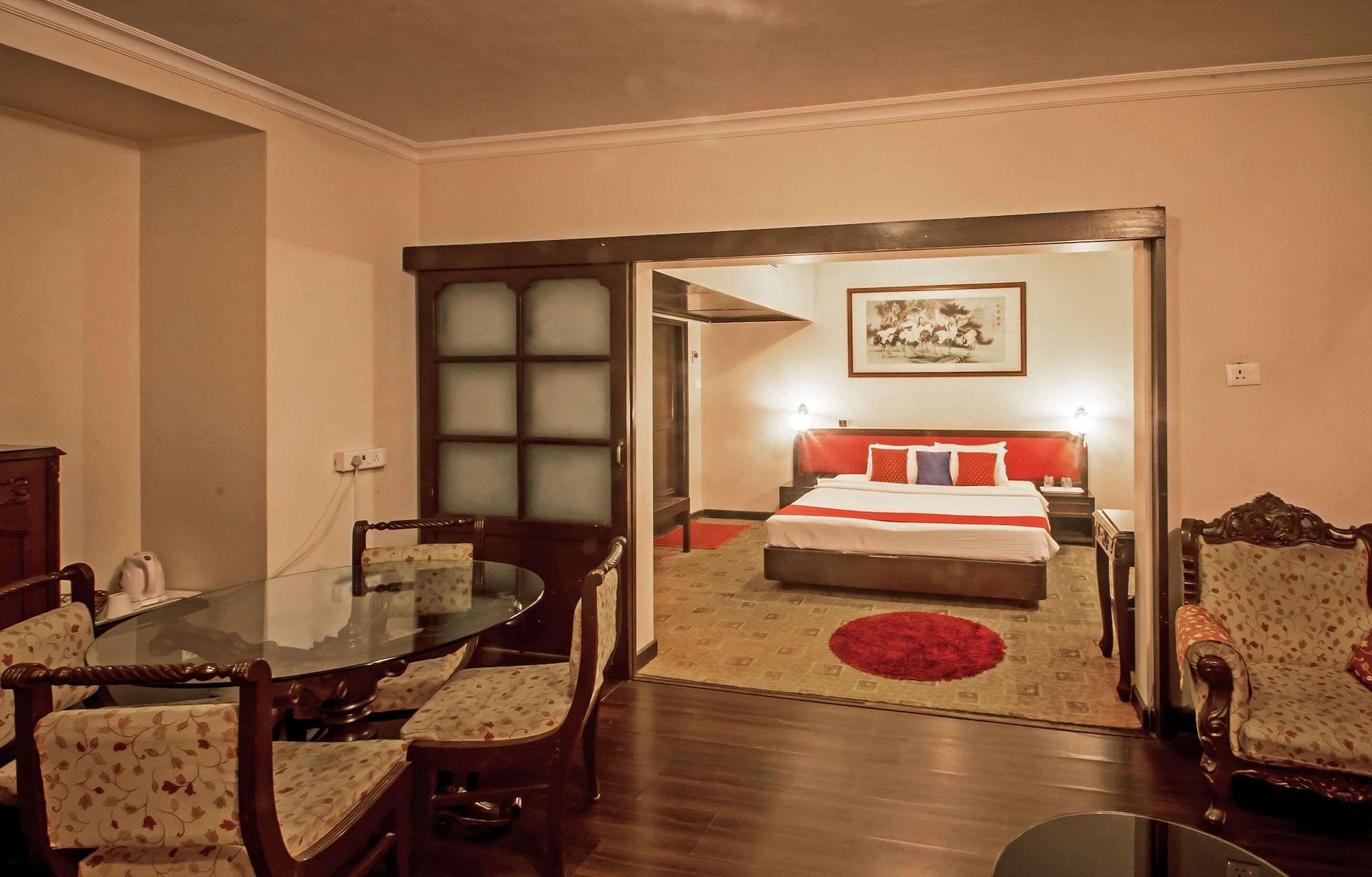 Quality Inn Regency, Nashik Εξωτερικό φωτογραφία