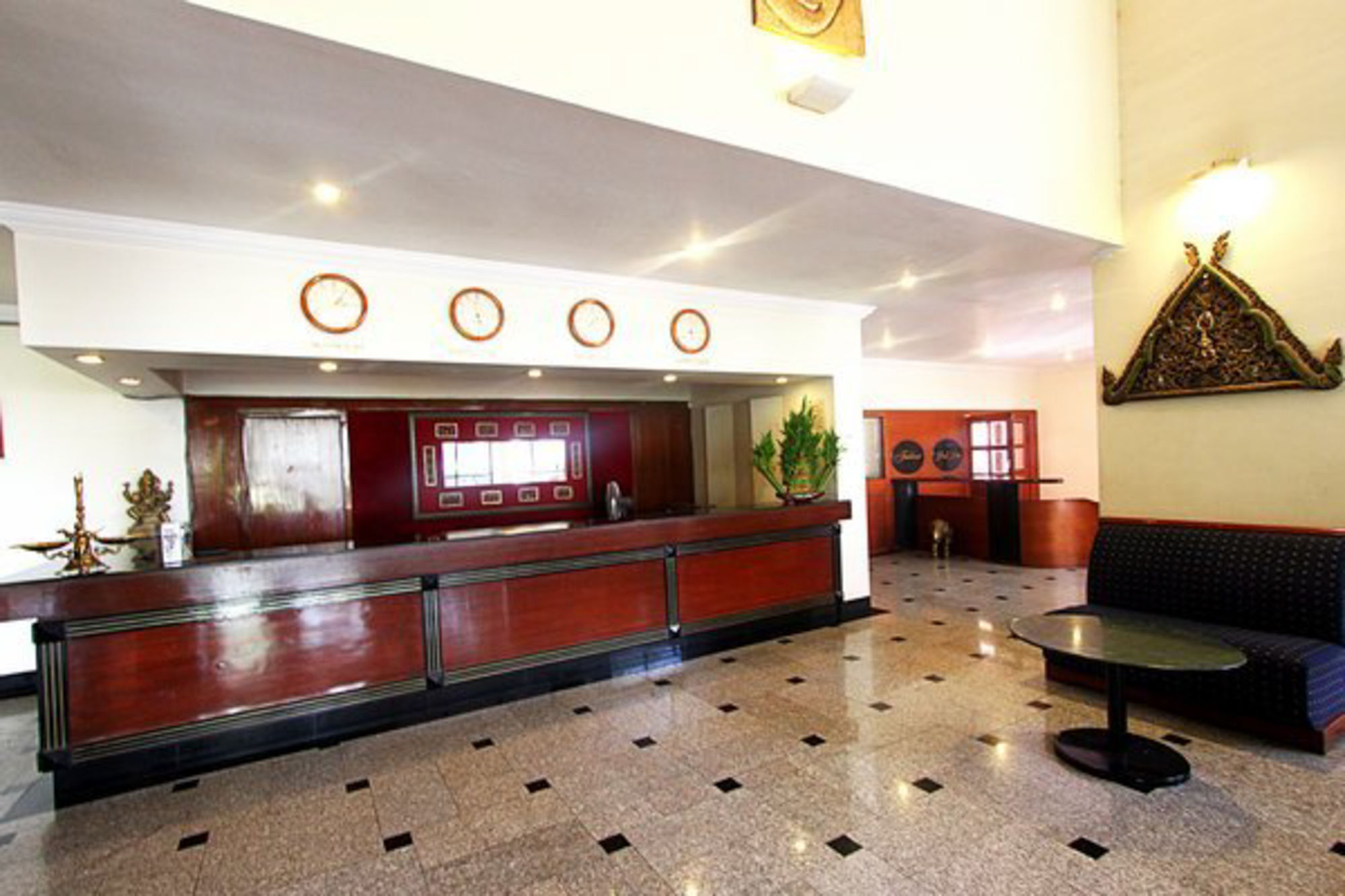 Quality Inn Regency, Nashik Εξωτερικό φωτογραφία